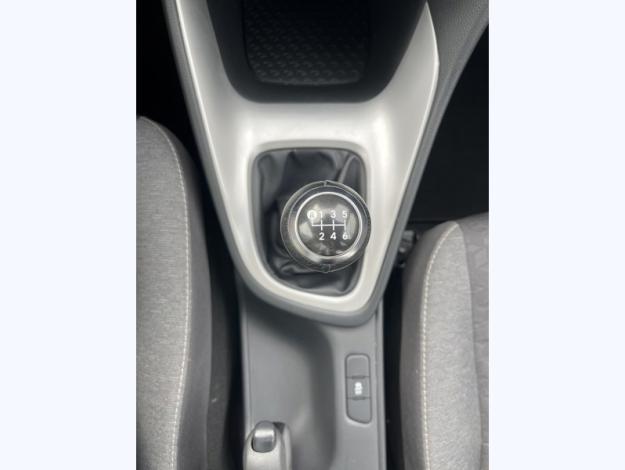 TOYOTA Yaris 120 VVT-I Design  