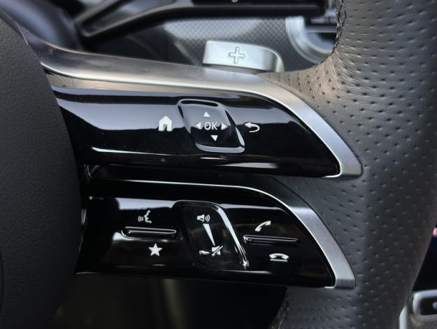 MERCEDES-BENZ Classe C Berline Classe C 300 de Hybrid EQ Berline AMG Line  Classe C 300 d e Hybrid EQ Berline AMG Line