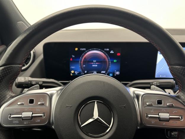 MERCEDES-BENZ GLA 200 d AMG Line  