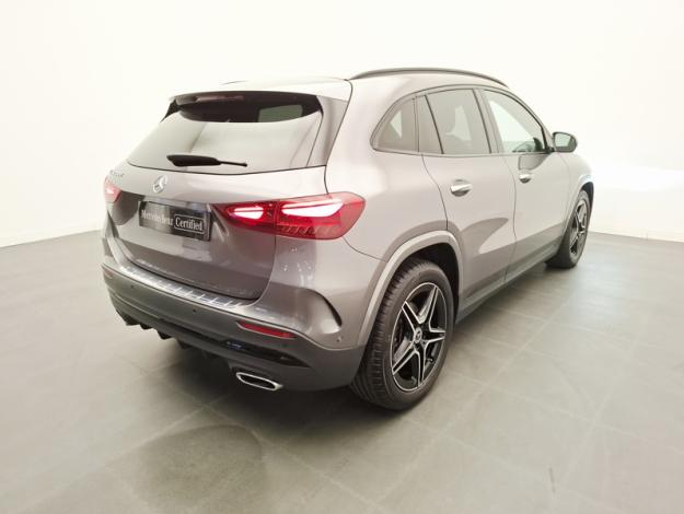 MERCEDES-BENZ GLA 200 d AMG Line  