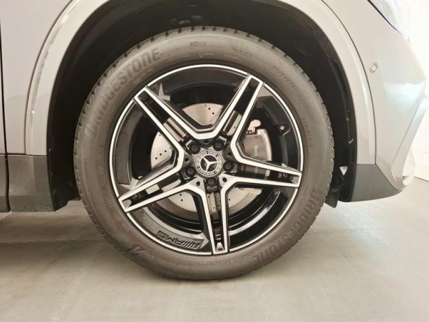 MERCEDES-BENZ GLA 200 d AMG Line  
