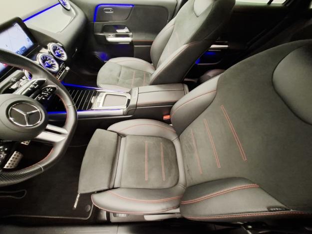 MERCEDES-BENZ GLA 200 d AMG Line  