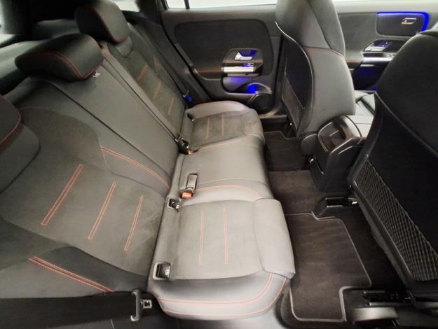MERCEDES-BENZ GLA 200 d AMG Line  