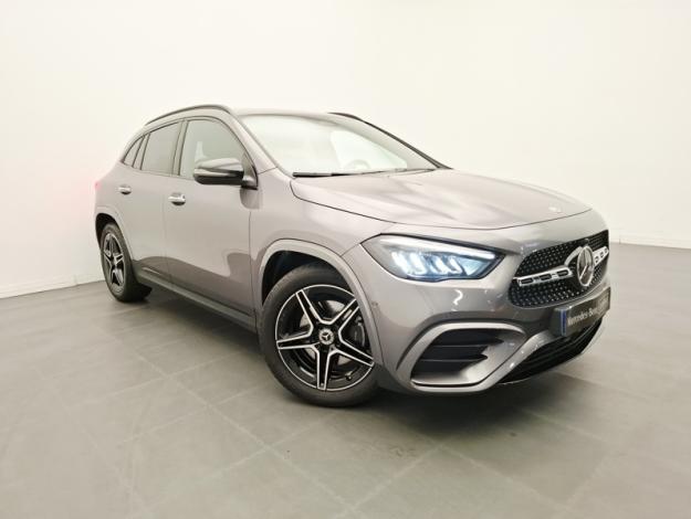 MERCEDES-BENZ GLA 200 d AMG Line  