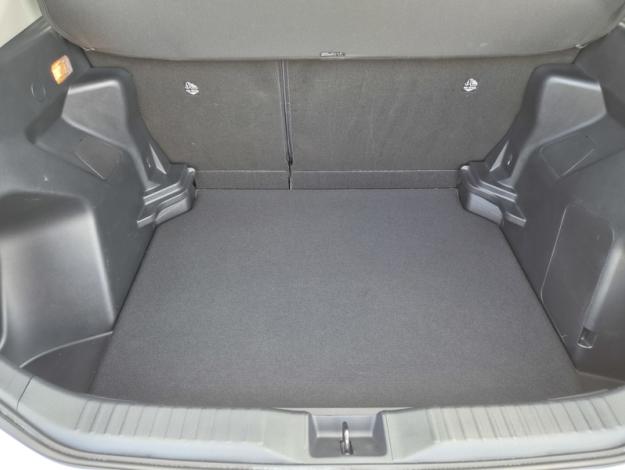 TOYOTA Yaris Cross Hybrid 2WD Dynamic  