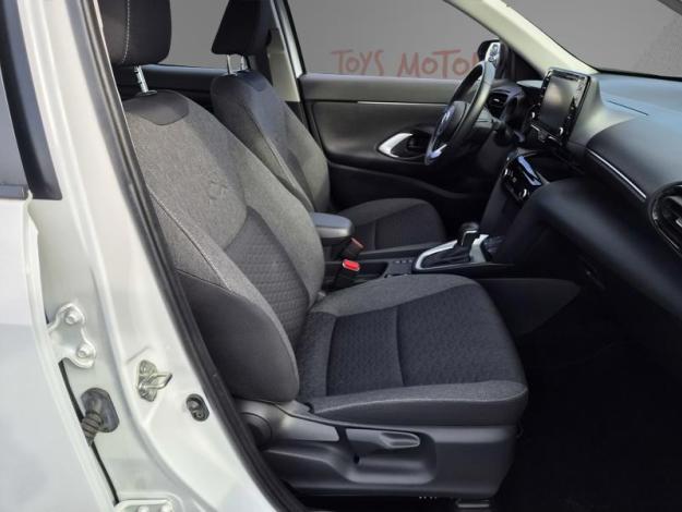 TOYOTA Yaris Cross Hybrid 2WD Dynamic  