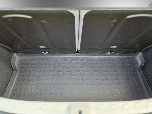 TOYOTA Aygo 1.0 VVT-i x-play x-app  