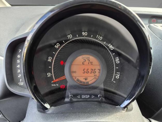 TOYOTA Aygo 1.0 VVT-i x-play x-app  