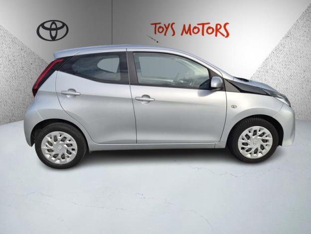 TOYOTA Aygo 1.0 VVT-i x-play  