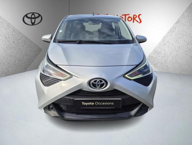 TOYOTA Aygo 1.0 VVT-i x-play  
