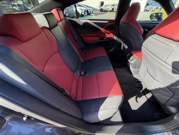 LEXUS ES 300H F SPORT EXECUTIVE  
