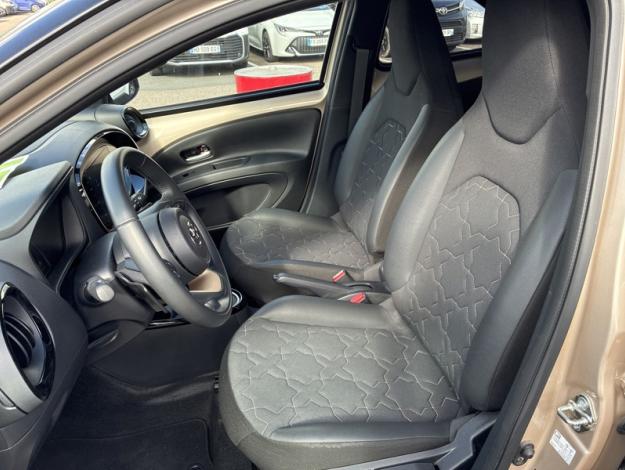 TOYOTA Aygo X Collection CVT   