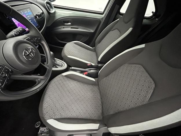 TOYOTA Aygo X 1.0 VVT-i 72 Design  AYGO X 72 CH S CVT DESIGN MY24
