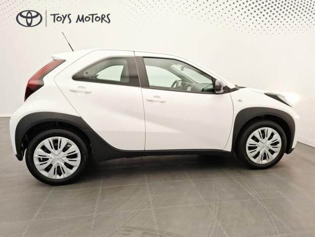 TOYOTA Aygo X 1.0 VVT-I 72 DYNAMIC  