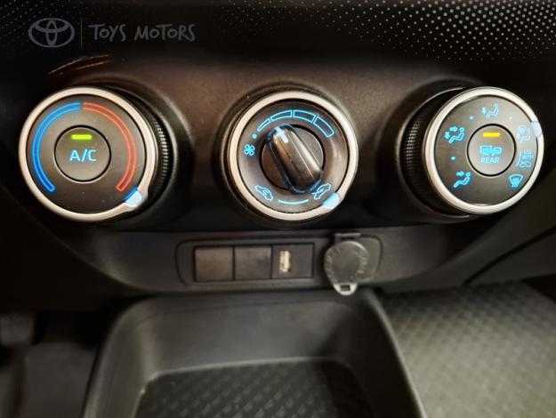 TOYOTA Aygo X 1.0 VVT-I 72 DYNAMIC  