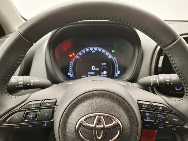 TOYOTA Aygo X 1.0 VVT-I 72 DYNAMIC   