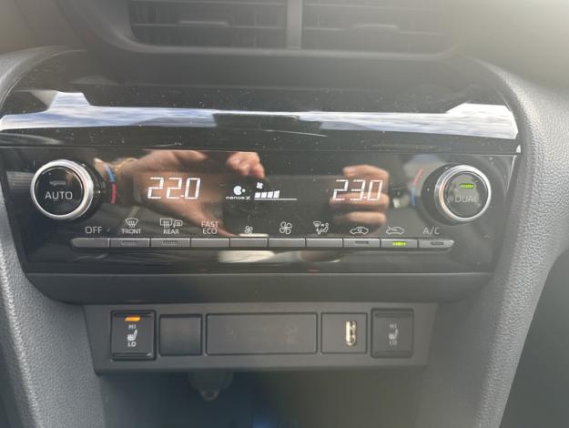 TOYOTA Yaris Cross 116h Trail  