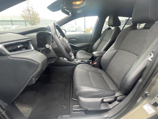 TOYOTA Corolla Touring Sports 122h Design  