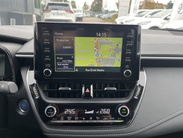 TOYOTA Corolla Touring Sports 122h Design  