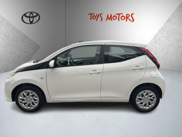 TOYOTA Aygo 1.0 72 x-play  