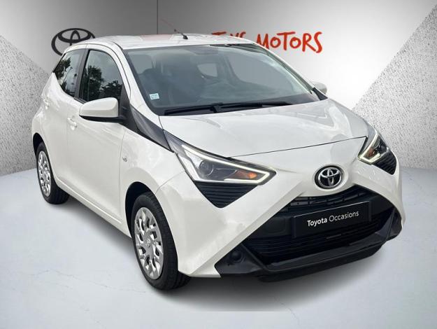 TOYOTA Aygo 1.0 72 x-play  