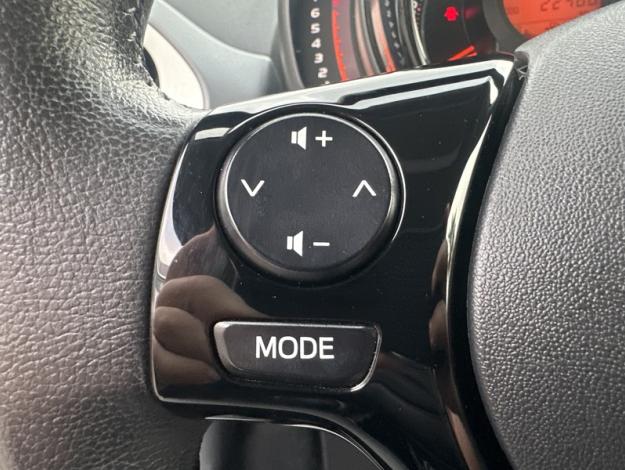 TOYOTA Aygo 1.0 72 x-play  