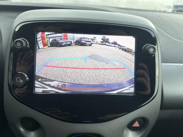 TOYOTA Aygo 1.0 72 x-play  