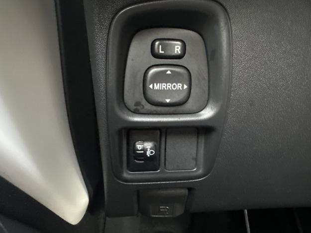 TOYOTA Aygo 1.0 72 x-play  