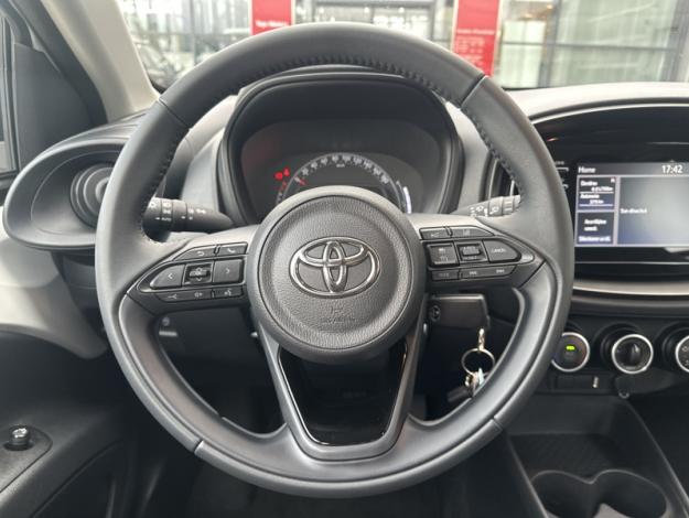 TOYOTA Aygo X 1.0 72 Dynamic  