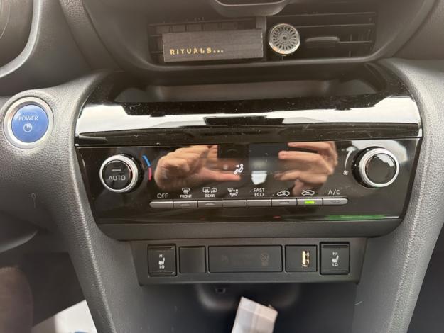 TOYOTA Yaris Cross 1.5 HYBRID 116H DYNAMIC BUSINESS    