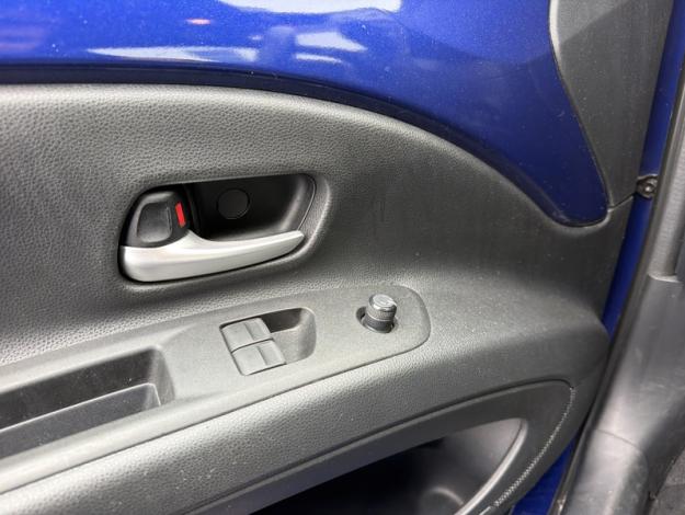 TOYOTA Aygo X 1.0 VVT-I 72 DESIGN  