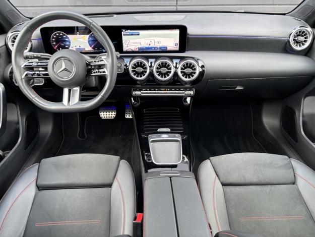 MERCEDES-BENZ Classe A 200 AMG Line  