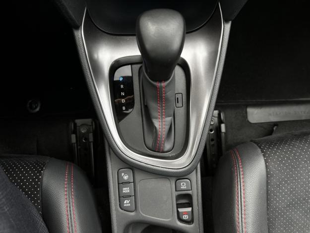 TOYOTA Yaris Cross Hybrid 2WD GR Sport  1.5 116 ch 