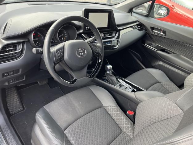 TOYOTA C-HR 122h Design  