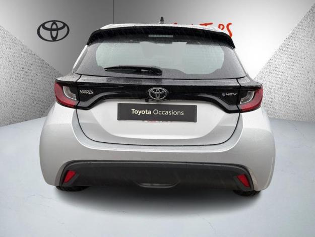 TOYOTA Yaris 116h Dynamic  