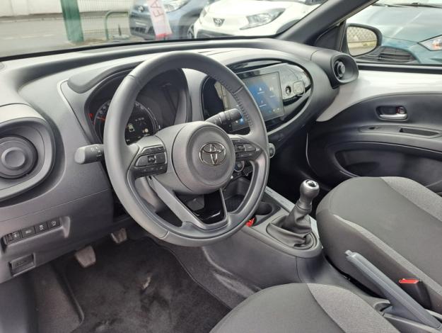 TOYOTA Aygo X 1.0 VVT-I 72 DYNAMIC  