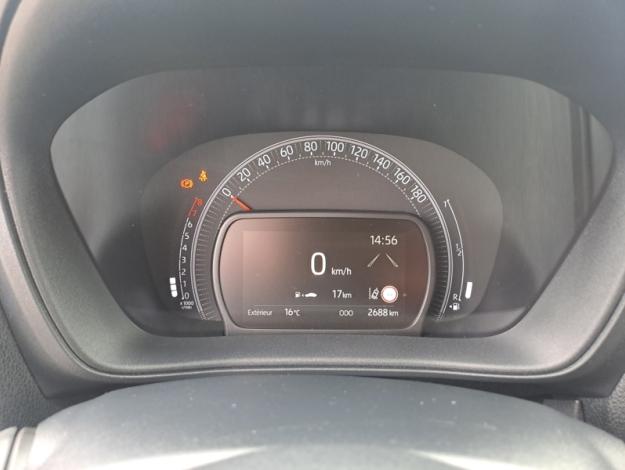 TOYOTA Aygo X 1.0 VVT-I 72 DYNAMIC  