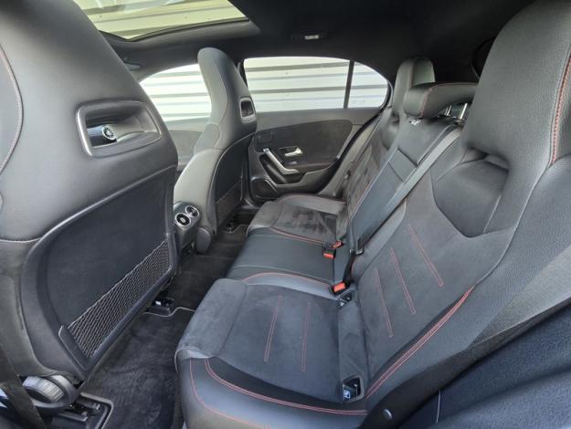 MERCEDES-BENZ Classe A 250 e AMG Line  