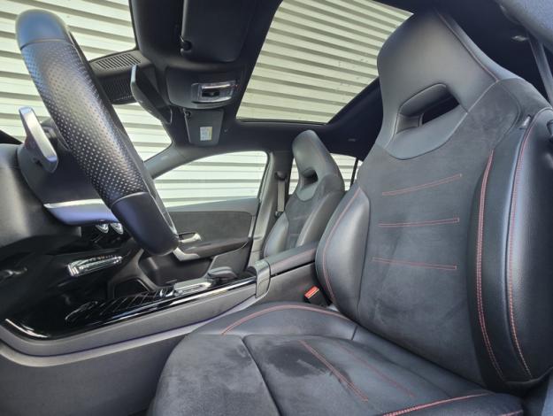 MERCEDES-BENZ Classe A 250 e AMG Line  