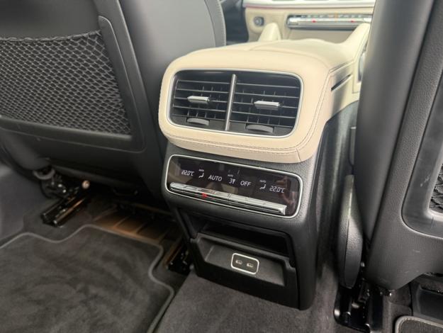 MERCEDES-BENZ Mercedes-AMG GLE 53 Hybride 4MATIC+ Mercedes-AMG GLE 53 Hybride 4MATIC+  Mercedes-AMG GLE 53 Hybride 4MATIC+