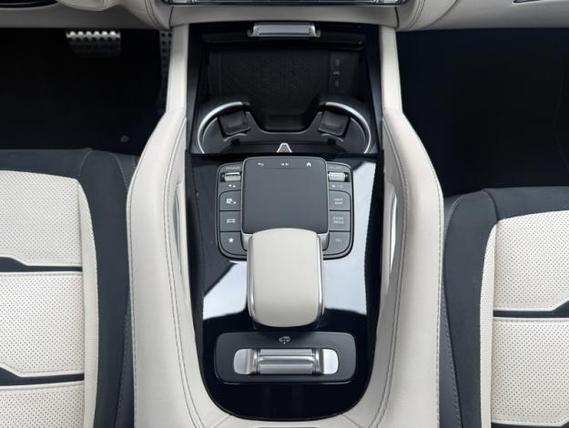 MERCEDES-BENZ Mercedes-AMG GLE 53 Hybride 4MATIC+ Mercedes-AMG GLE 53 Hybride 4MATIC+  Mercedes-AMG GLE 53 Hybride 4MATIC+
