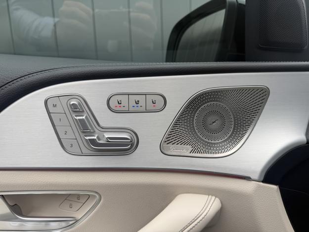 MERCEDES-BENZ Mercedes-AMG GLE 53 Hybride 4MATIC+ Mercedes-AMG GLE 53 Hybride 4MATIC+  Mercedes-AMG GLE 53 Hybride 4MATIC+