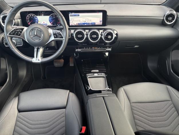 MERCEDES-BENZ Classe A 180 d Progressive Line  Classe A 180 d Progressive Line