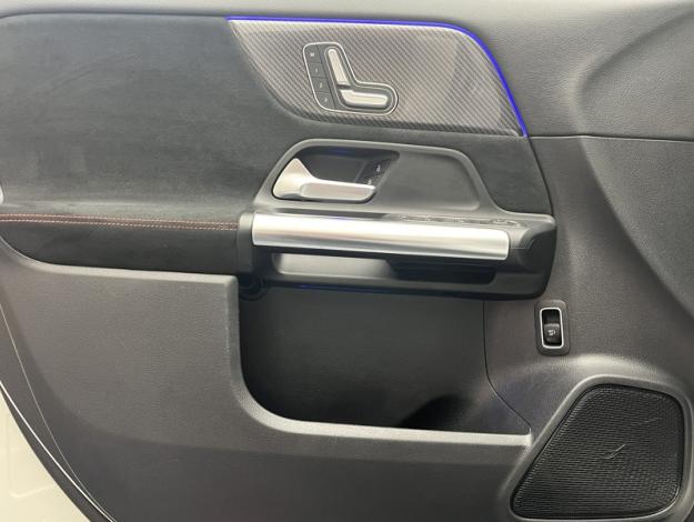MERCEDES-BENZ GLA 200 d AMG Line AMG Line 