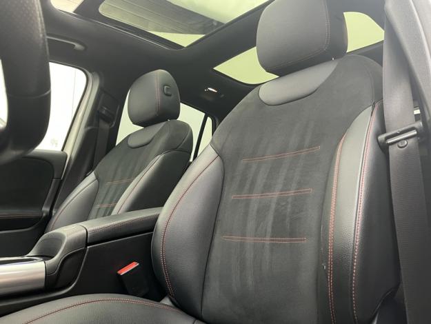 MERCEDES-BENZ GLA 200 d AMG Line AMG Line 