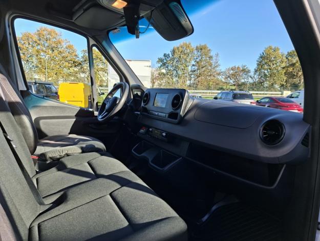 MERCEDES-BENZ Sprinter 516 CDI Châssis cab 37 3,5t  
