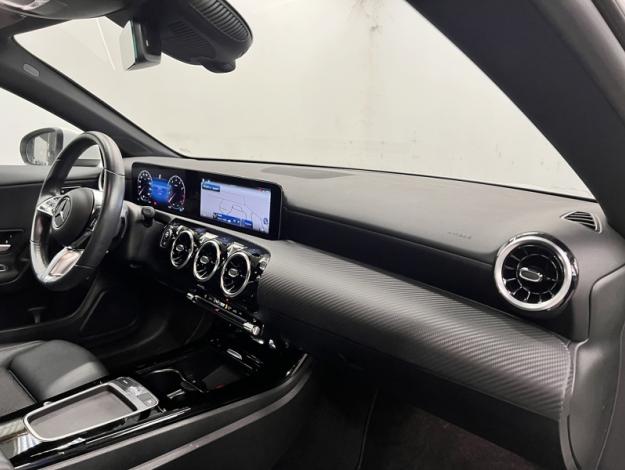 MERCEDES-BENZ CLA-Class CLA 180