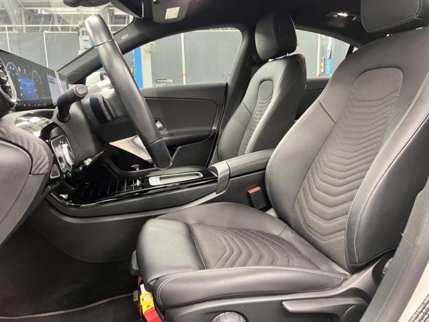 MERCEDES-BENZ CLA-Class CLA 180