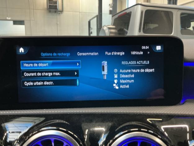 MERCEDES-BENZ A 250 e AMG Pack Night Pano Multibeam  