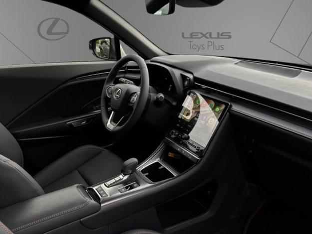 LEXUS LBX 1.5 136H 2WD EMOTION PACK TECH AUTO  LBX HYBRIDE 2WD EMOTION PACK TECH MY26